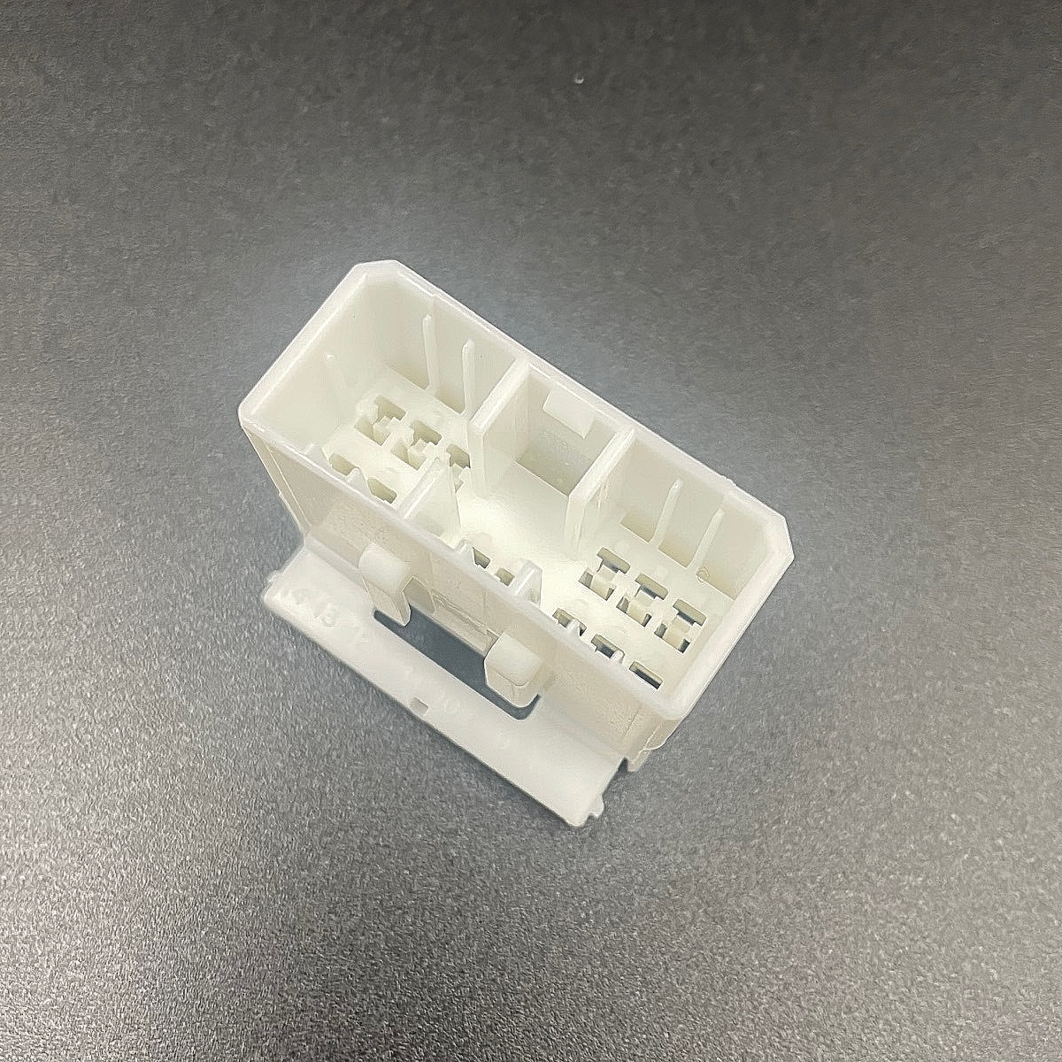 Multi-Block 070 Series Connectors