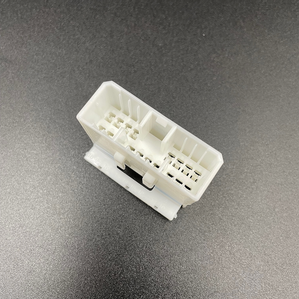 Multi-Block 070 Series Connectors